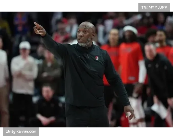 斯普利特盛赞球队斗志高昂 表示对近期出色表现深感自豪